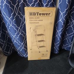 Three step ladder black