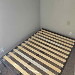 Metal.bed And Mattress For Sale Full Size.