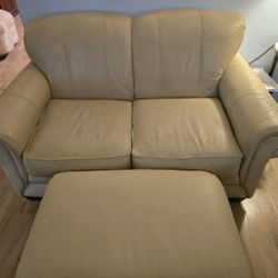 Gorgeous Living Room 3 Piece Set With Sofa Bed