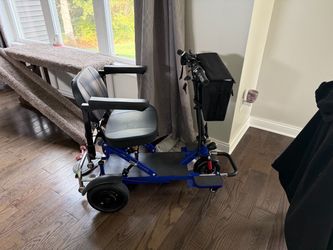 3-Wheel Electric Mobility Scooter (Blue)