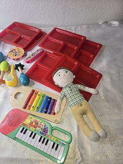 Kids mixed toy lot of plushies and music play
