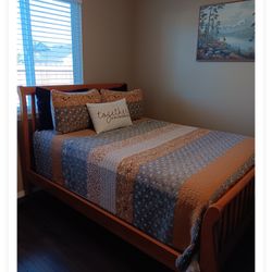 Full size Bed with Mattress and Box Spring