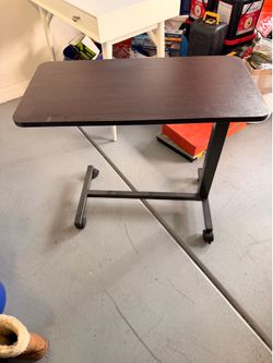 Adjustable table