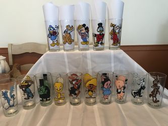 1978 Pepsi Disney & 1973 Pepsi Looney Tunes