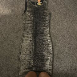 Women’s dress