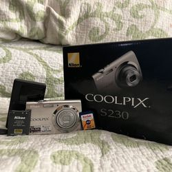 Nikon Coolpix S230 10MP Digital Camera