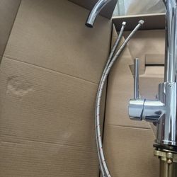 Faucet (Brand New, Chrome)