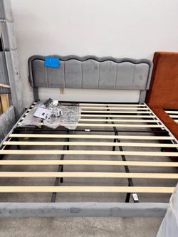 King size bed