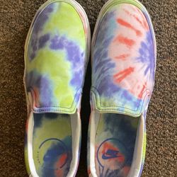 Nike Slip On 10 1/2 Women 