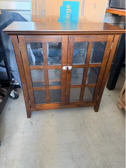 Fancy Stereo cabinet
