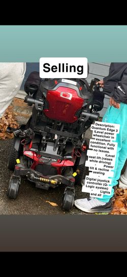 Quantum Edge 3 iLevel Power Wheelchair – Fully Functional + Charger