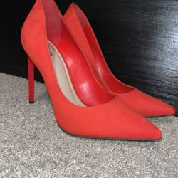 Red Pump Heel