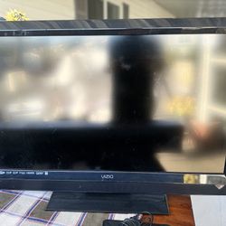 36” Flat Screen TV