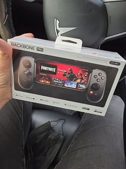 Backbone PRO wireless game controller for iPhone and android New in box