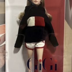 Barbie Tommy Hifiger GiGi Hadid Signature Doll FPV63 NEW