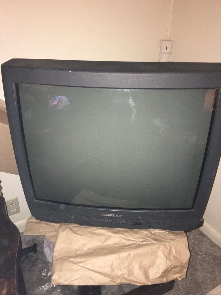 Magnavox CRT TV