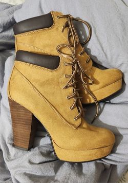 Women's Boots