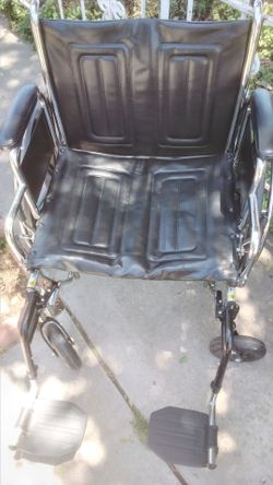 22in Wide Wheelchair