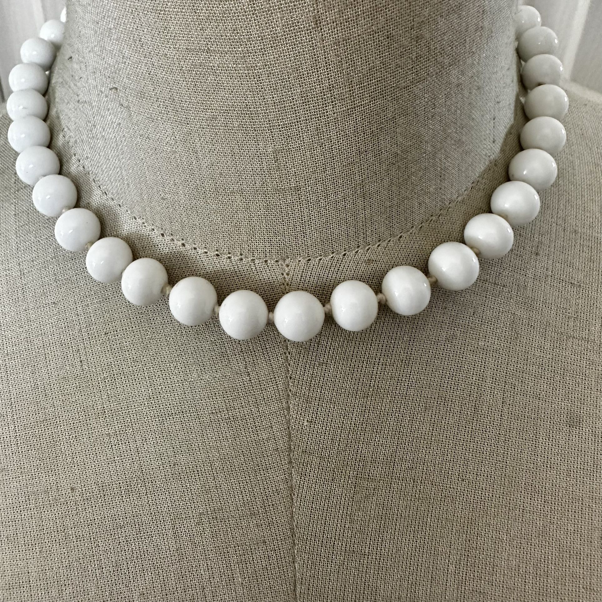 Monet Vintage White Lucite Choker Necklace