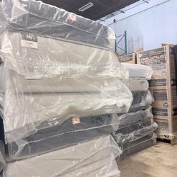Sale! ✨ Full Mattress Good Brands Starting From $175 And Up 