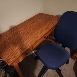 Desk With chair