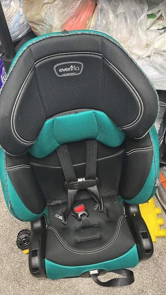 Evenflo Car seat