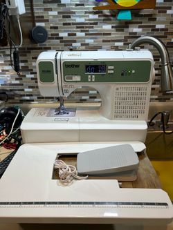 Brother XR3240 Computerized Sewing & Quilting Machine