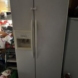 Kitchen Aid Refrigerator 