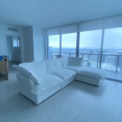 White Cloud Sectional (Brand new In Boxes)