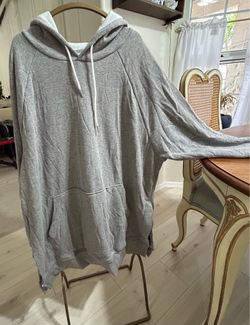 Oversized Gray Pullover Hoodie