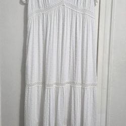White Women's Dress Summer beach brunch