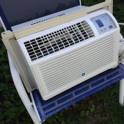 GE Air Conditioner 5050 btu