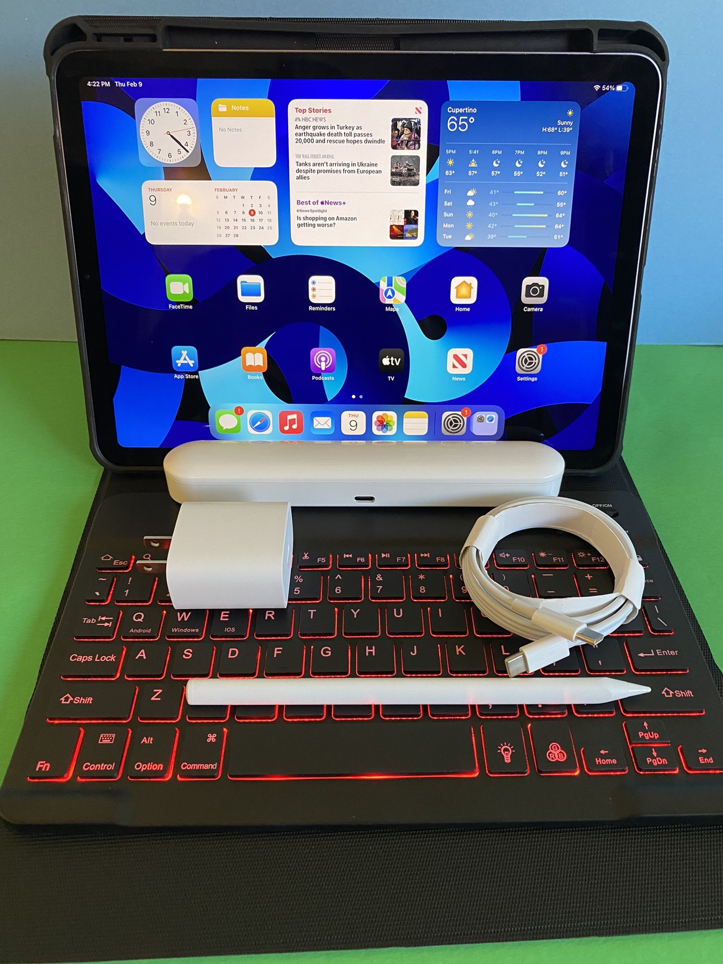 Apple IPad Air 5th Generation Liquid Retina/ M1 chip