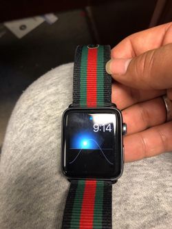 Apple watch series store 4 bands gucci