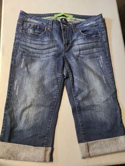 Women's Capris