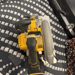 Dewalt Flexvolt Circular Saw 
