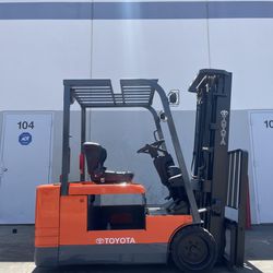 Toyota Electric 3000lbs Forklift 