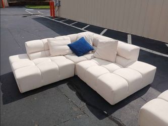 Mario Capasa three-piece modular tufted sofa