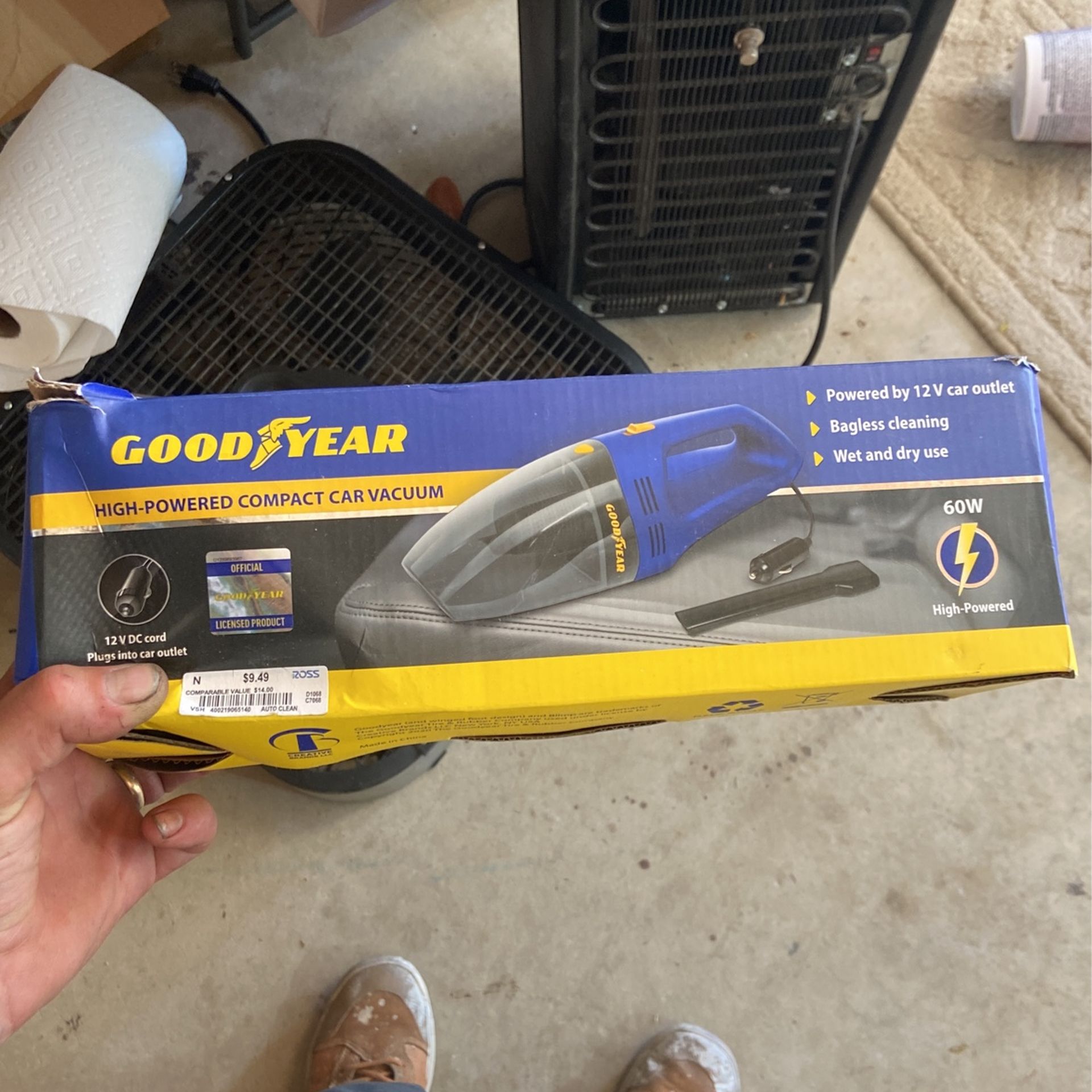 Goodyear High-powered Compact Car Vacuum