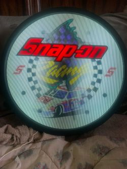 Snap on tools Award Clock