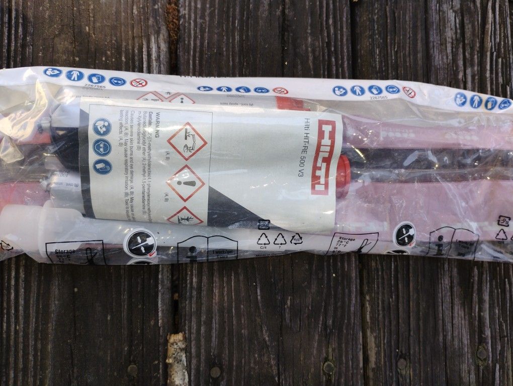 HILTI Hit Re 500.         100pieces