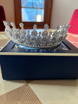 Corona , crown quince