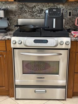 Gas stove