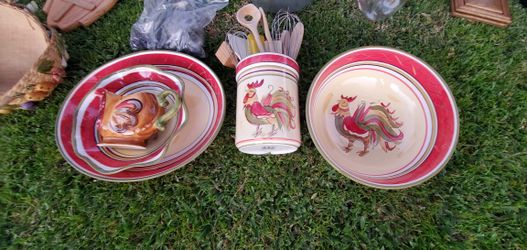 Designer Rooster Set