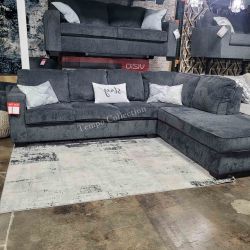 SECTIONAL CHAISE SOFA  -NEW- [EASY CARE FABRIC]