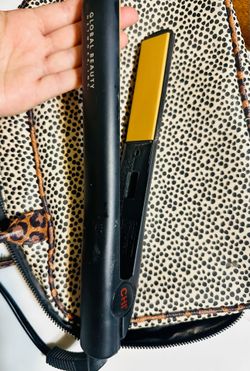 Hair straightener