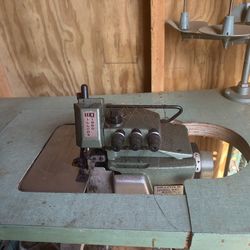 Industrial Serger Machine w/Table