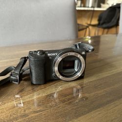 Sony alpha A5100 (body Only)