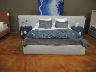 Universal Lux Pebble Upholstered Bed Lux King Wall Bed - Pebble Light Gray (Medina Pebble) | Headboard