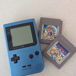 Gameboy Pocket Limited Edition Ice Blue (1996) with Mario games